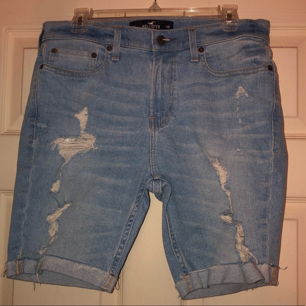 Hollister distressed shorts